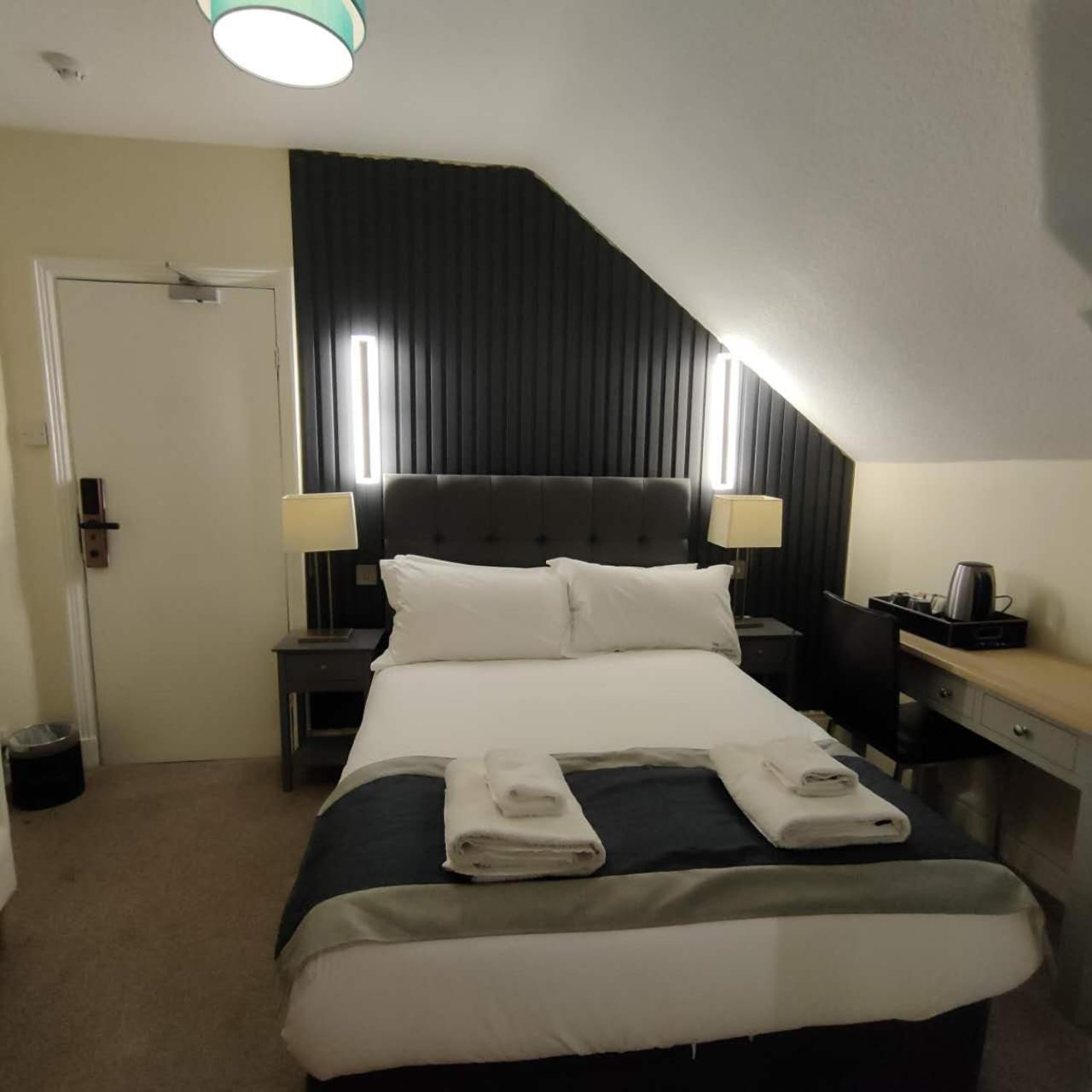 The Ambleside Apartments - Self Catering With Private Kitchen - Best For Location Exteriér fotografie