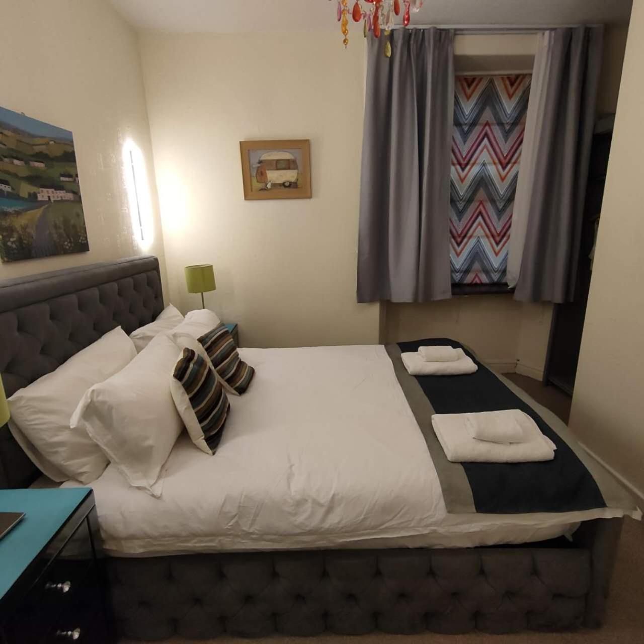 The Ambleside Apartments - Self Catering With Private Kitchen - Best For Location Exteriér fotografie